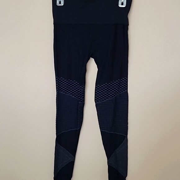 SPANX Pants - SPANX Look At Me Now Seamless Moto Legging Size Medium
